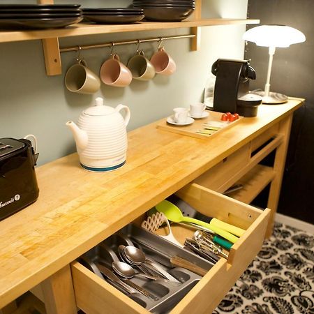 Cinema Apartment Kinowa Варшава Екстериор снимка